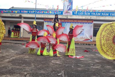 SINH HOẠT NGOẠI KHÓA